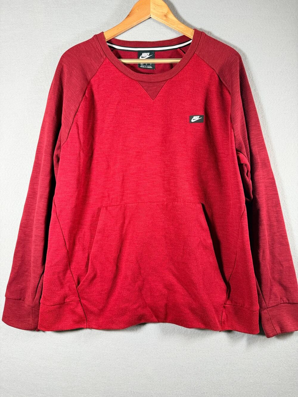 Nike Sportswear Optic Crewneck Sweatshirt Mens XL Red Raglan Kangaroo Pocket